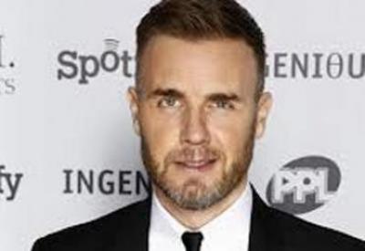 Gary-Barlow-cropped20131018113714_l