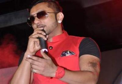 Honey-Singh-cropped20131022172757_l