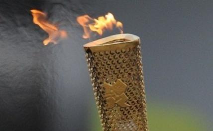 Olympic_Torch_2012_-_l20131107162413_l20131110132553_l
