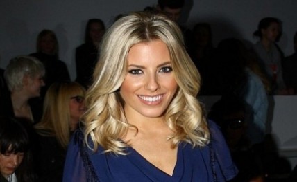 mollie-king-dating-harry20140912133650_l