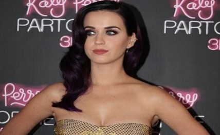 katy-perry20141021135040_l
