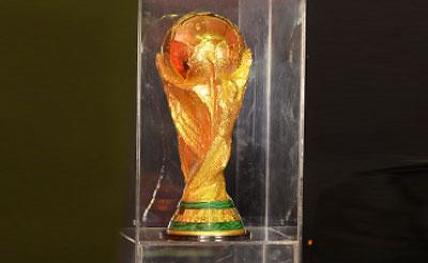 FIFA-World-Cup-trophy20180308130444_l