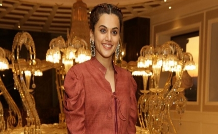 taapsee_020181011124628_l