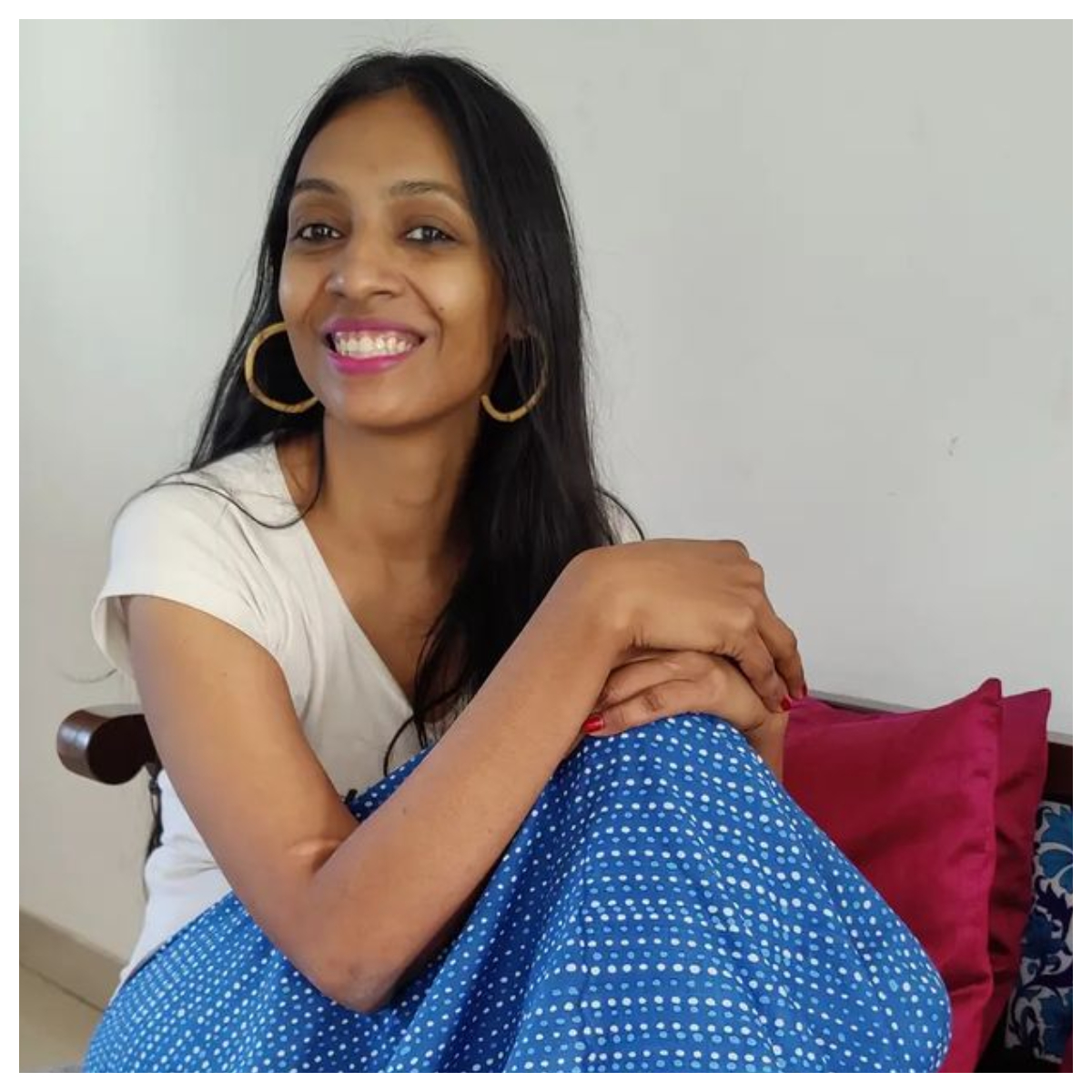 Colours of Courage: Single mom who ended a sexless marriage and is now a sex  educator, meet Pallavi Barnwal – hi INDiA